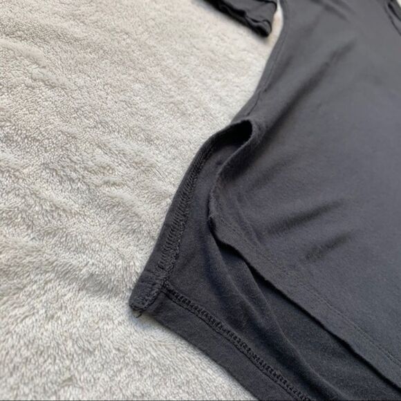 Express basic quarter length butterfly sleeves - Picture 4 of 9